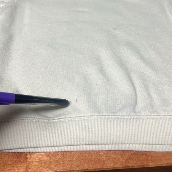 The North Face Kids Cream Small (7-8) sweatshirt, FLAWED. See description/pics - Picture 7 of 7